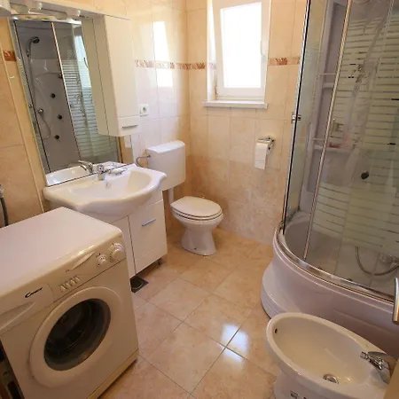 Appartement Vintage Nur 175 Meter Zum Mit Meerblick, Privatparkplatz, Klima *