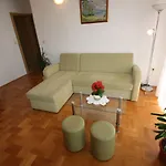 Apartmán Vintage Nur 175 Meter Zum Mit Meerblick, Privatparkplatz, Klima *