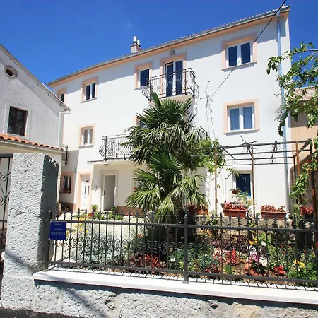 Vintage Nur 175 Meter Zum Mit Meerblick, Privatparkplatz, Klima Appartamento Jadranovo