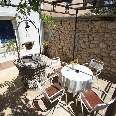 Vintage Nur 175 Meter Zum Mit Meerblick, Privatparkplatz, Klima Appartamento Jadranovo