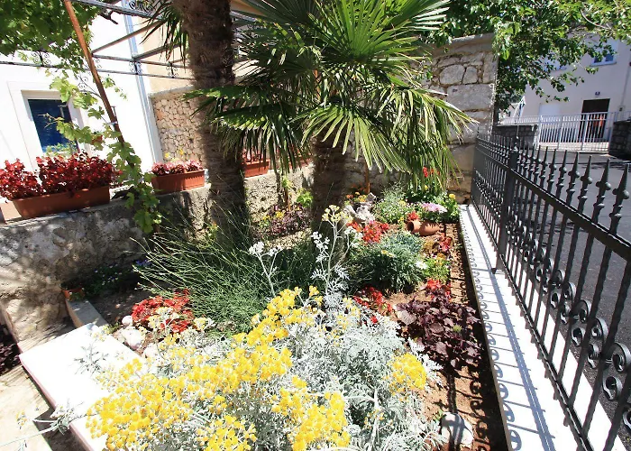 Vintage Nur 175 Meter Zum Mit Meerblick, Privatparkplatz, Klima * Jadranovo