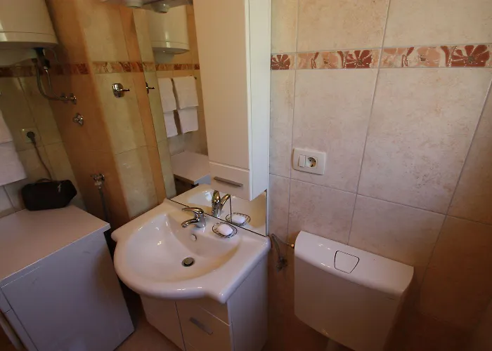 Apartman Vintage Nur 175 Meter Zum Mit Meerblick, Privatparkplatz, Klima